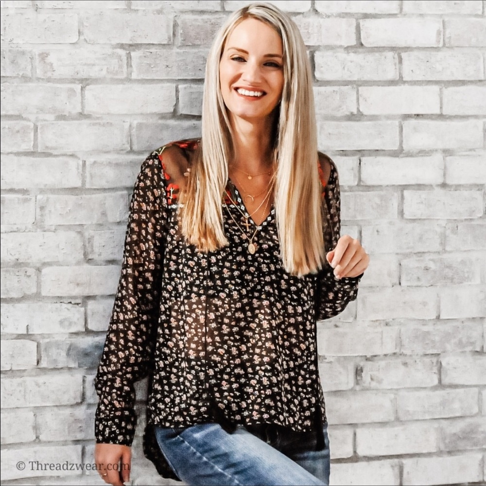 💃🏻BOHO GYPSY Embroidered Floral Top blouse - Picture 3 of 9